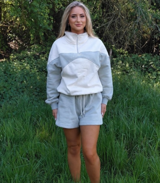 Coblet Signature - Oversized 1/4 Zip & Shorts